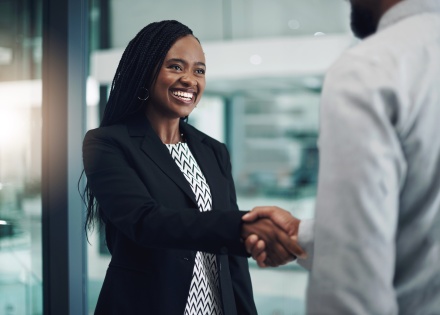HR managers meeting to discuss average salaries in Zambia